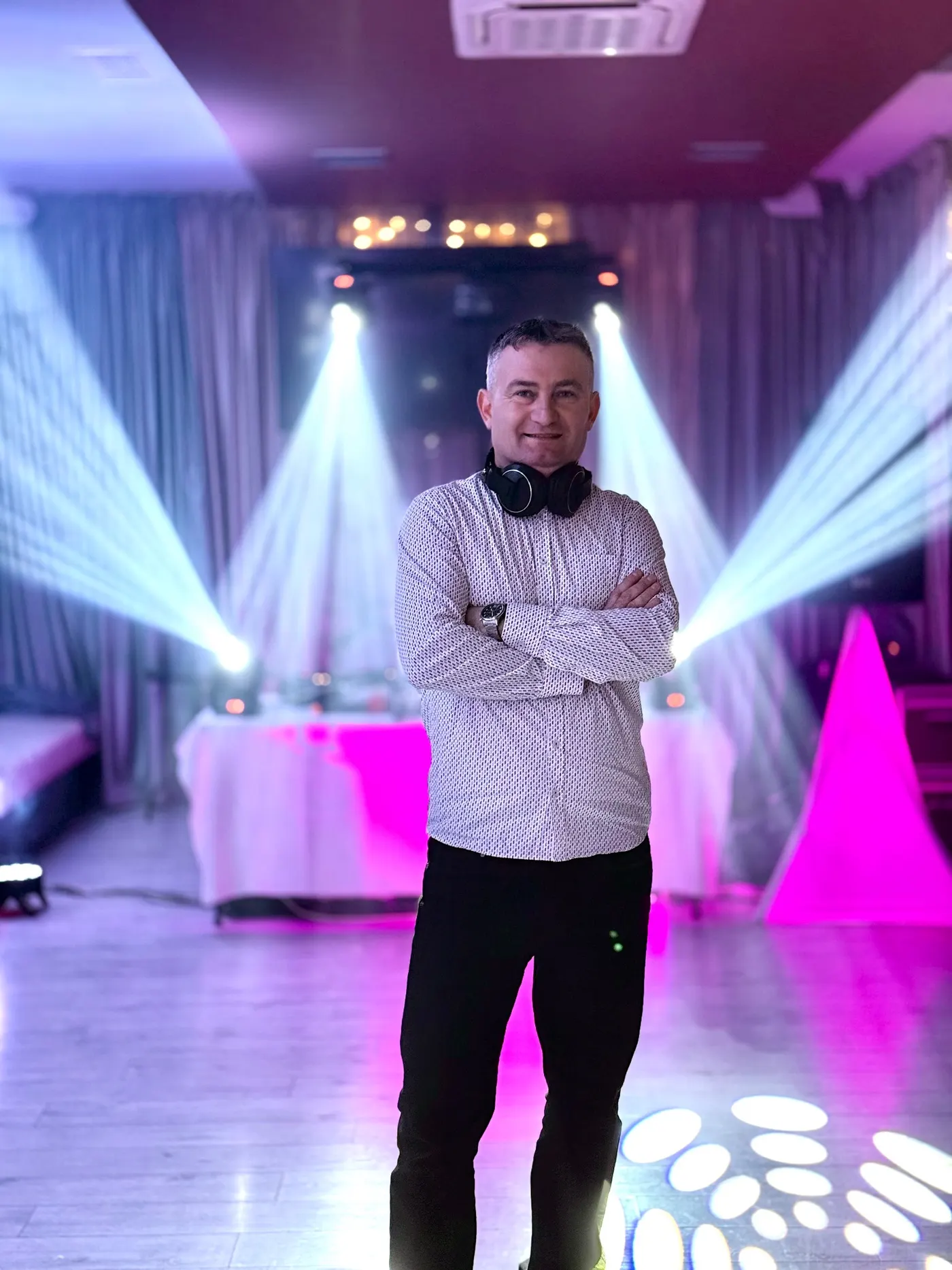 Jozef Kluka – DJ Dodes na tanečnom parkete pod svetlami