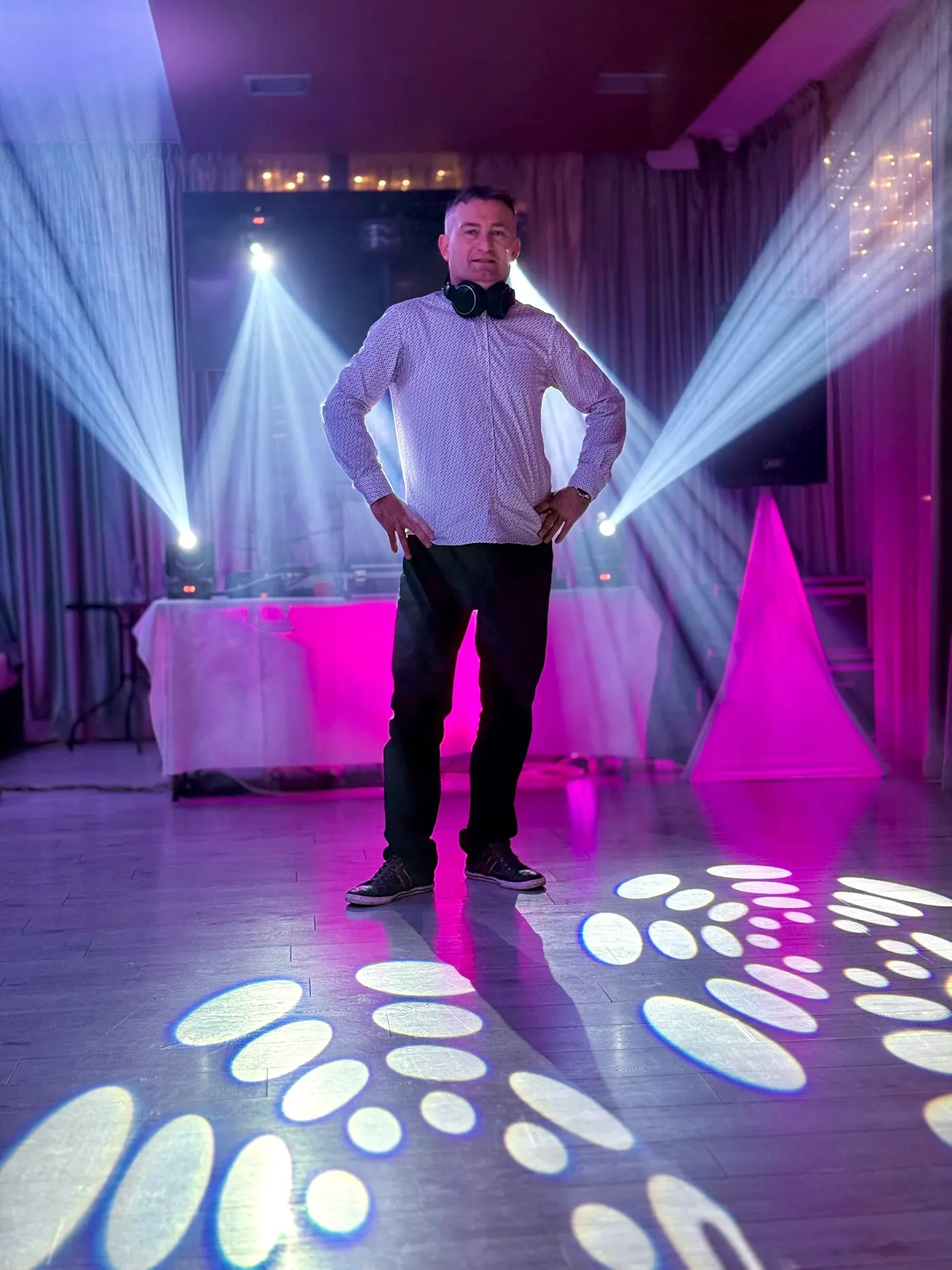 Jozef Kluka – DJ Dodes na parkete pod svetlami
